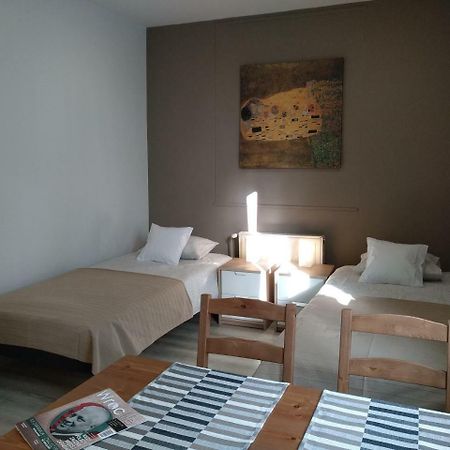 City Apartments & Gym Вроцлав Экстерьер фото